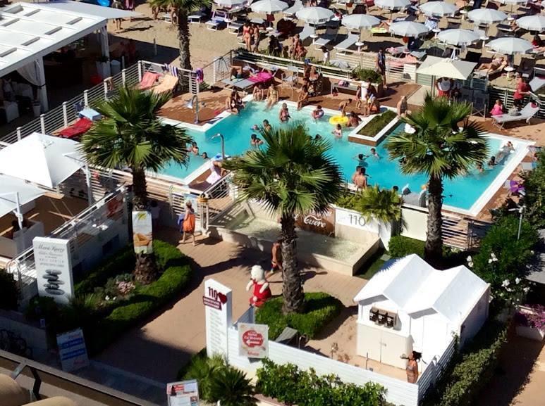 Hotel San Remo Riccione Esterno foto